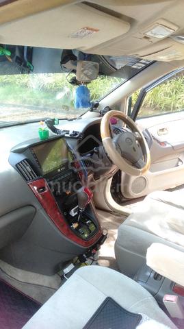 2000 Toyota HARRIER 3.0 V6 4WD (A) - 4