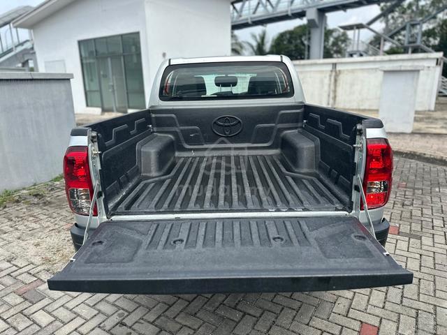 Toyota HILUX 2.4 E (A) Good Condition.Year 2022 - 3