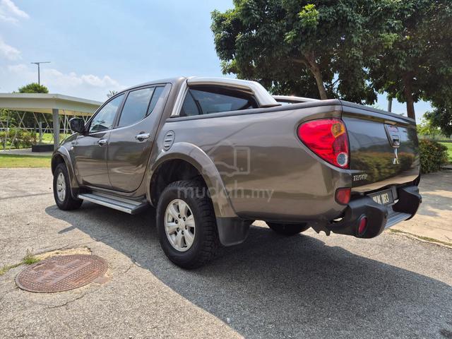 Mitsubishi TRITON 2.5 FACELIFT (A)100% NO OFF ROAD - 2