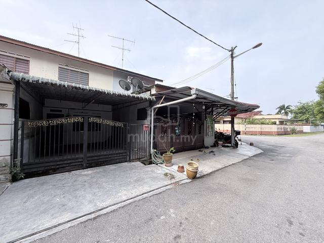 Rumah Sewa Parit Besar Batu Pahat 1