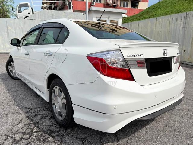 2013 Honda CIVIC 1.5 (HYBRID) (A) - 2