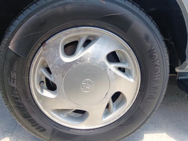 2001 Toyota UNSER 1.8 GLI FACELIFT (A) - 3