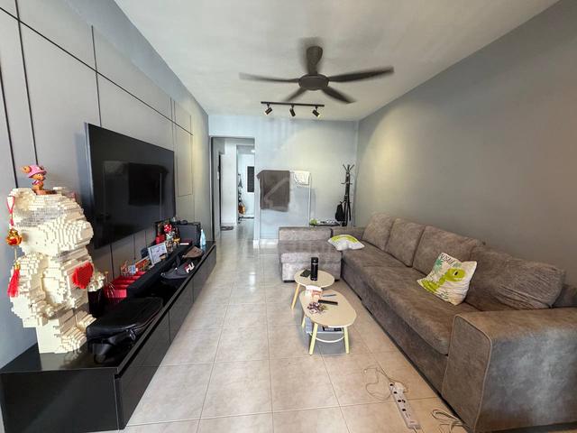 For Sale Johor Jaya Double Storey Low Cost Revonated Unit 1