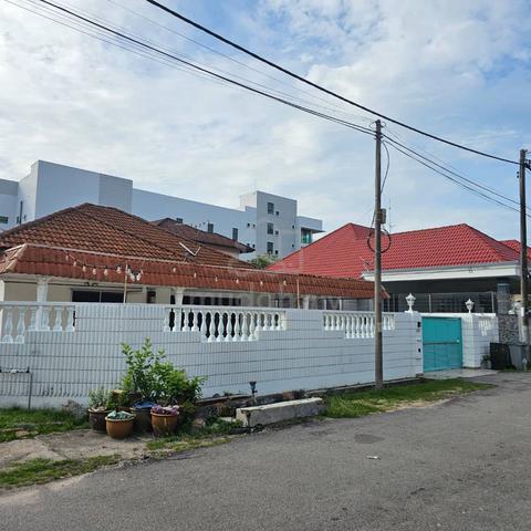 Furnished & Comfort 1 Sty SemiD , Tengkera , Melaka 1