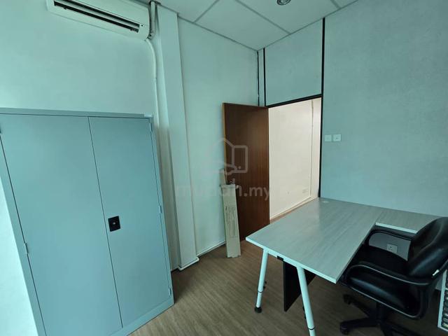 I-Avenue Shop/Office Lot for Rent 4