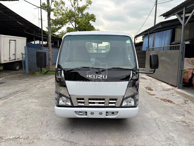 Unregistered Isuzu NHR69 - photo 2 of 6