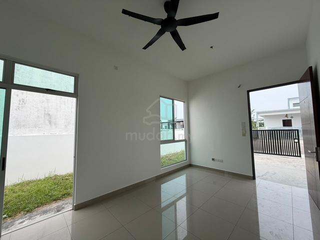 Single Storey Cluster House / Kangkar Pulai / Extra 10ft Land / 3 Bed 1