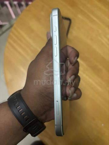 iPhone 17 pro max 256 GB - photo 2 of 6
