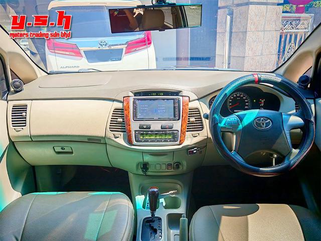 2014 Toyota INNOVA 2.0 G (A) - 3