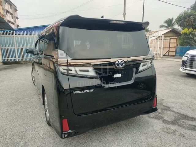 TOYOTA VELLFiRE 2.5 (A) GOLDEN EYES 2022 UNREg - 4