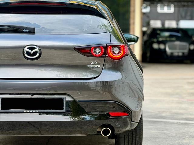 ONLY 12K KM!! 2024 Mazda 3 2.0 GVC PLUS HIGH PLUS - 4