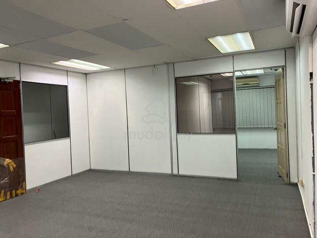 Jalan Merak Bandar Puchong Jaya Partly Furnished 1st Floor Office 1