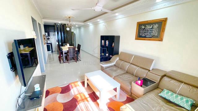 The Lumayan Apartment 1