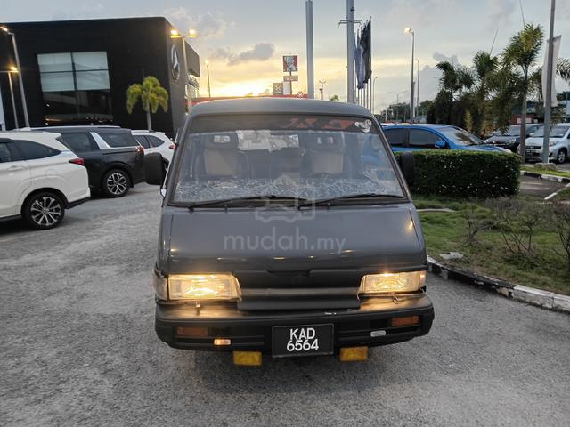 1995 Ford SPECTRON 1.8 XLT (M) - 1