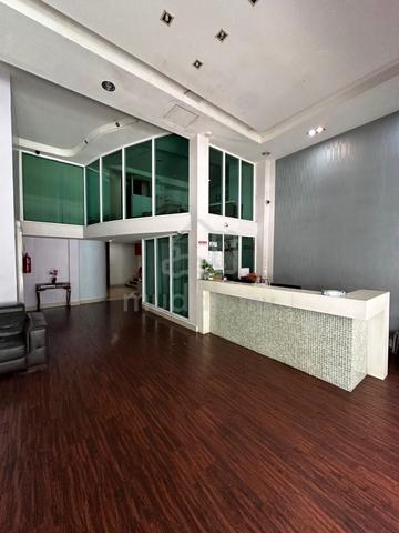 4-Storey Bandaran Berjaya Hotel 1