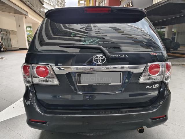 2013 Toyota FORTUNER 2.7V (P) A/T - Accident-Free - 5