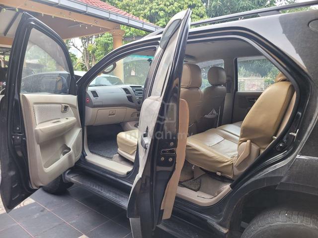 2005 Toyota FORTUNER 2.5 G KUN50R-NKMDHE (M) - 4