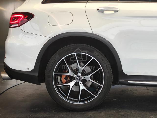 2019 Mercedes Benz GLC300 2.0 AMG 4MATIC Burmester - 4