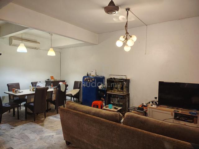 room for rent at taman bukit angsana 1