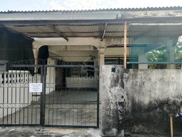 Taman Desa Kemuning Corner 1