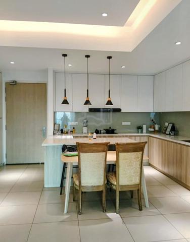 Reizz Residence 1
