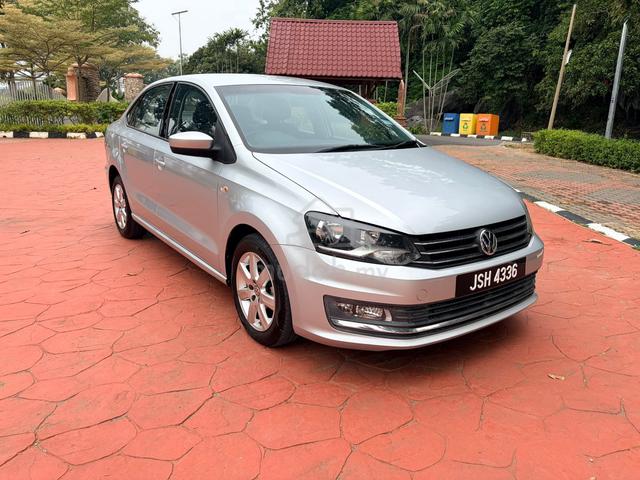 2017 Volkswagen VENTO 1.6 COMFORTLINE (A) - 1
