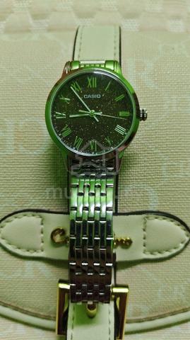 Carousel Image Selected