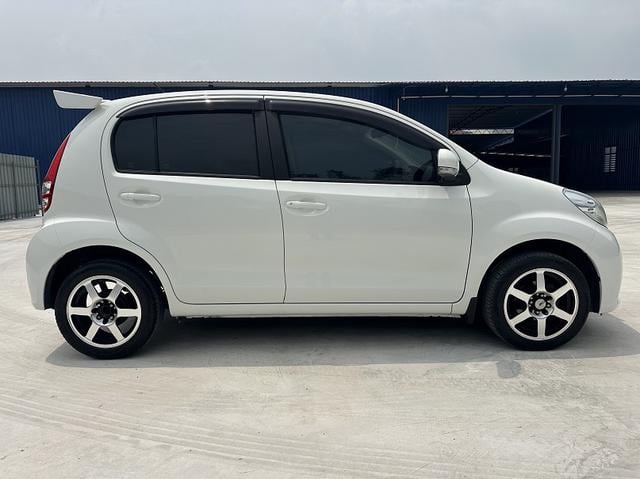 2013 Perodua MYVI 1.3 EZ (A) ONE OWNER - 4