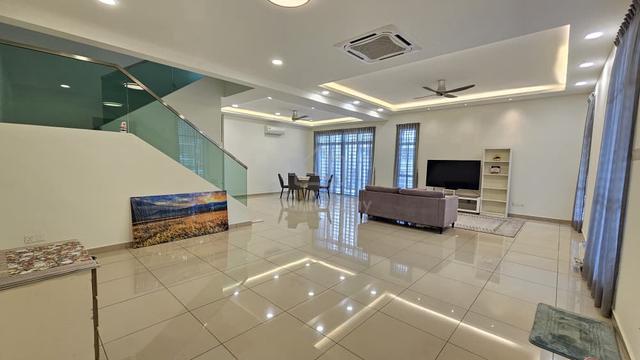 Taman Kempas utama Double Storey Semi D For Rent 1