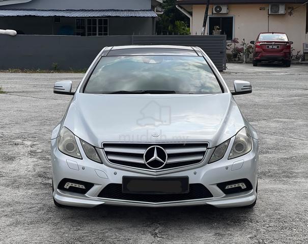 Mercedes Benz E250 CGI BLUEEFCY COUPE ORI AMG LOCA - 3