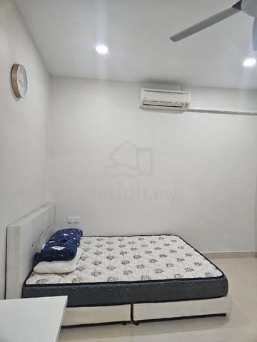 Bilik Sewa Taman Banang Heights, Batu Pahat 1