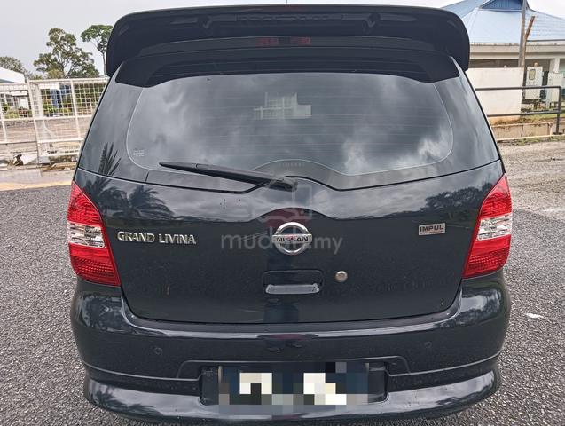 2010 Nissan GRAND LIVINA 1.8 IMPUL (A) - 5