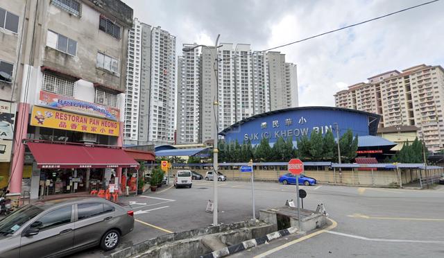 GROUND Floor Shop Medan Batu Caves Pasar Borong Sri Selayang Gombak 1