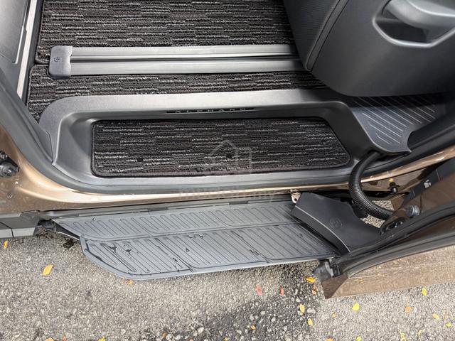 2025 Toyota ALPHARD 2.5 Z S/R 360 S/Step 12KM 6A - 3