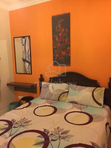 HOT AREA Ground Floor Townhouse Taman Kota Laksamana near Jonker Town 1