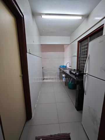 Bilik Sewa LRT ARA DAMANSARA 1