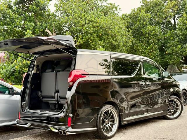 2017 Toyota ALPHARD 2.5 SC FULL SPEC FACELIFT - 5