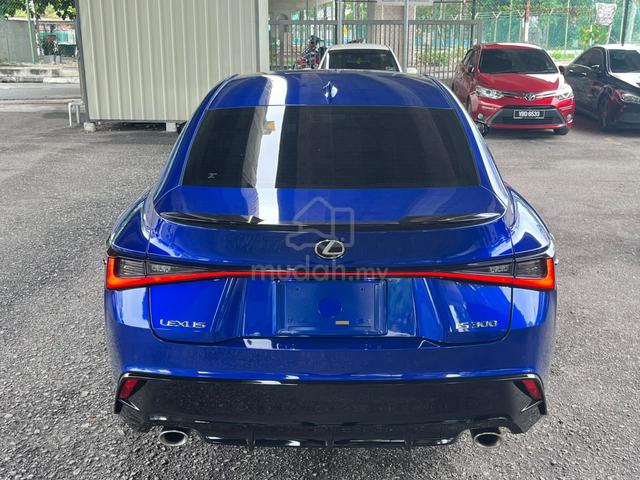 2022 IS300 FSPT MODE BLACK 5B 11k km Alctara Vent - 3