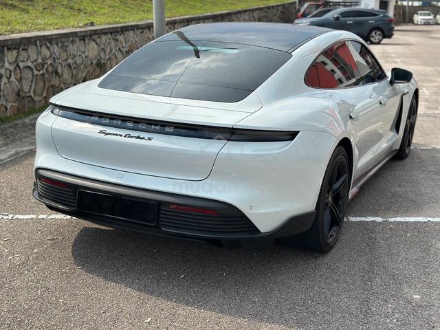 2023 Porsche TAYCAN TURBO S MY20 (A) - 4