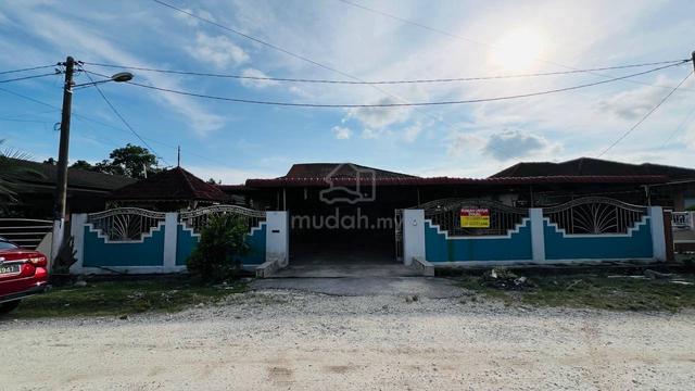 [7000sqft Big Land] Banglo Setingkat - Kg Tersusun Batu 7 - Sitiawan 1