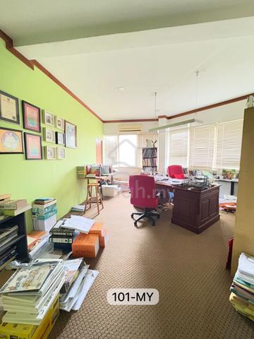 Hot Area🔥CORNER Furnish Shop Lot Office For Rent！TTDI Jaya Shah Alam 4