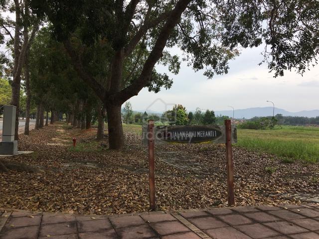 Bayu Lakehomes Is Located Near to KLIA Putra-Cyberjaya Super Big Land 1