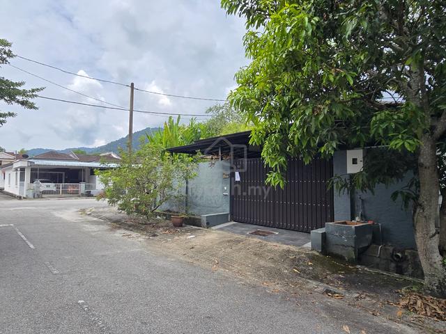 Single Storey House Corner At Taman Meru Perdana, Chemor, Perak. 2