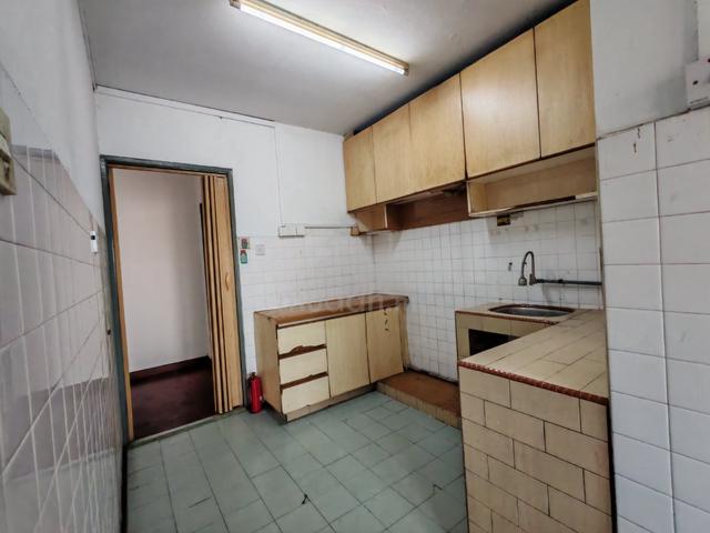 Flat PKNS Seksyen 8 Shah Alam 1