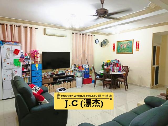 [ Corner Unit ] Double Storey Renovated @ Taman Sutera, Seberang Jaya 1
