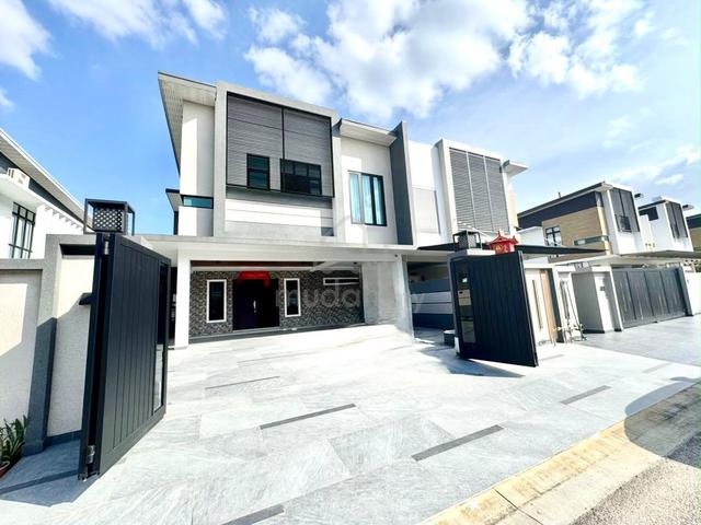 Jalan Sasa @ Taman Gaya 高雅花园 (Renovated Semi D House For Sale) 1
