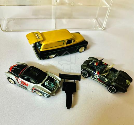 Hotwheels - photo 2 of 2