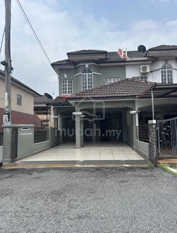 [FULL LOAN] Teres EndLot Banyak Parking 1