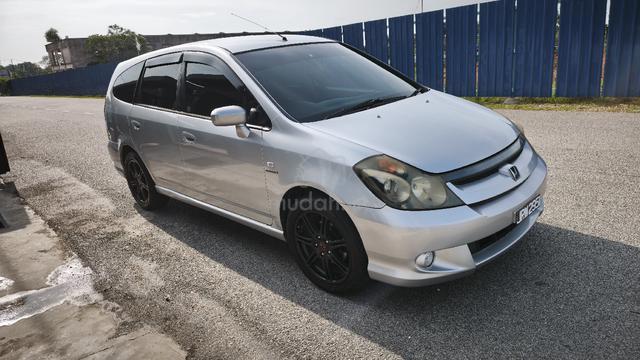 2004 Honda STREAM 2.0 iV FACELIFT (A) - 3