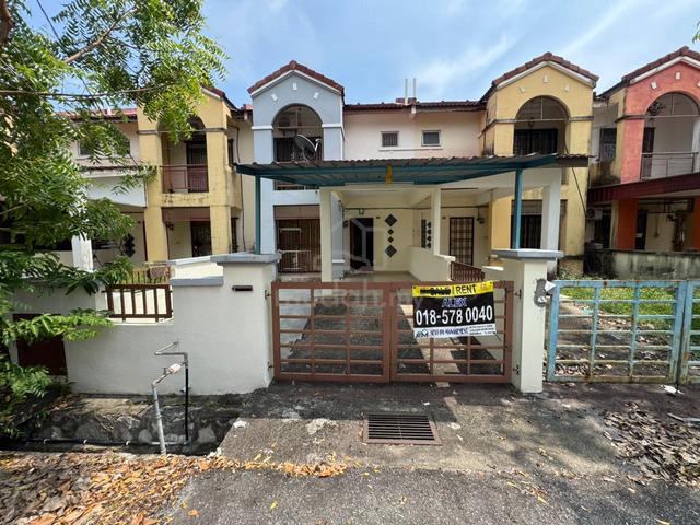 Lukut Bandar Springhill North Residence Double Storey House for Rent 1